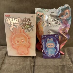 Authentic Pop Mart Labubu Pendant, Big Into Energy series; Confirmed HOPE
